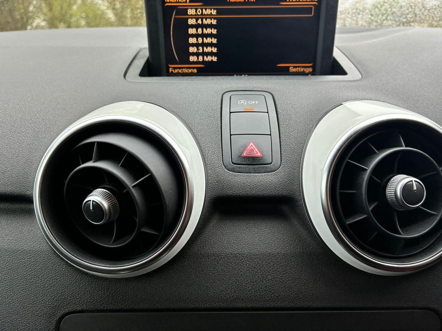 Used Audi A1 2014 for sale - 78205095: Photo 41