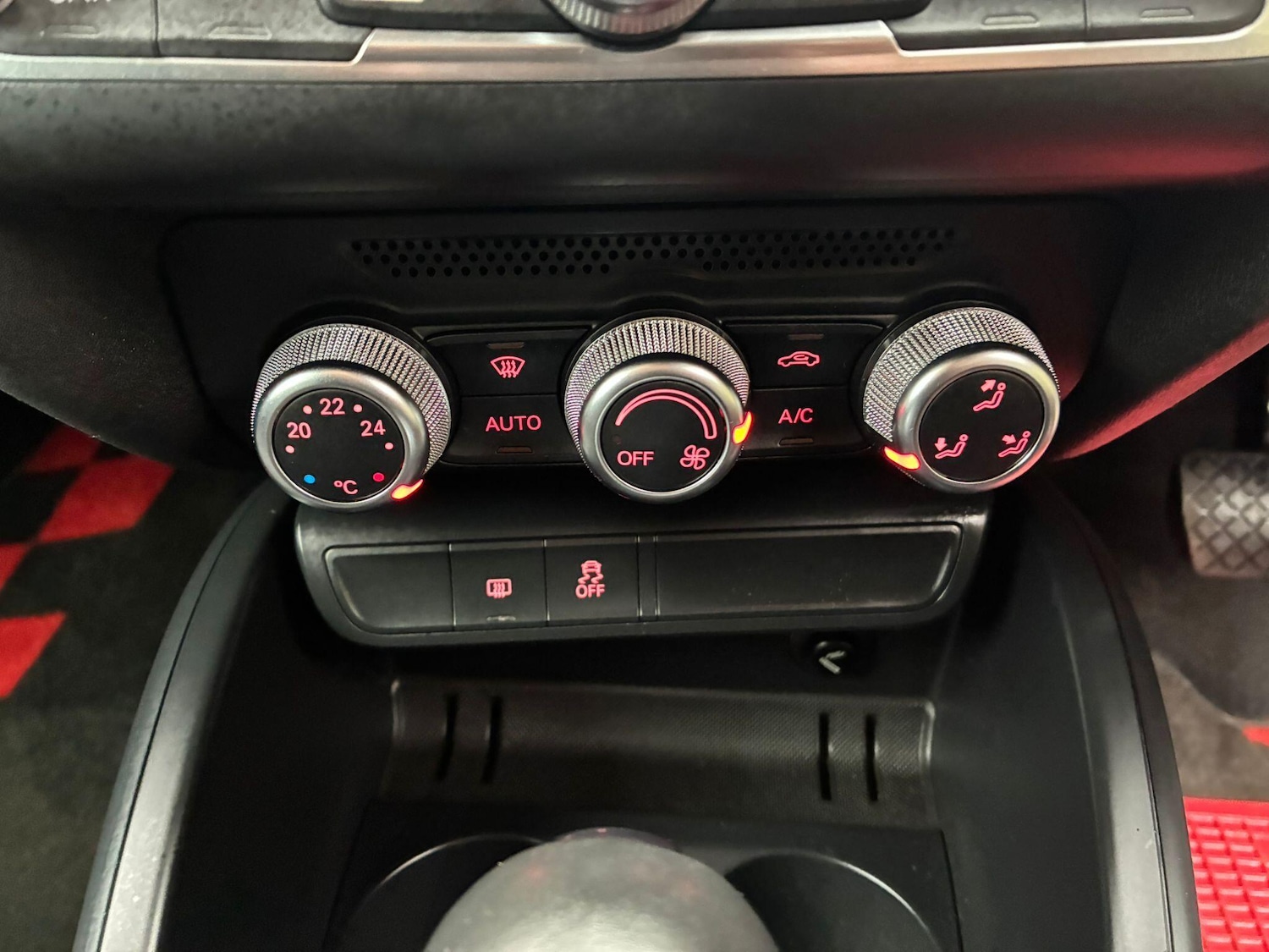 Used Audi A1 2014 for sale - 78205095: Photo 43