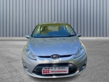 Used Ford Fiesta 2011 for sale - 75940838: Photo