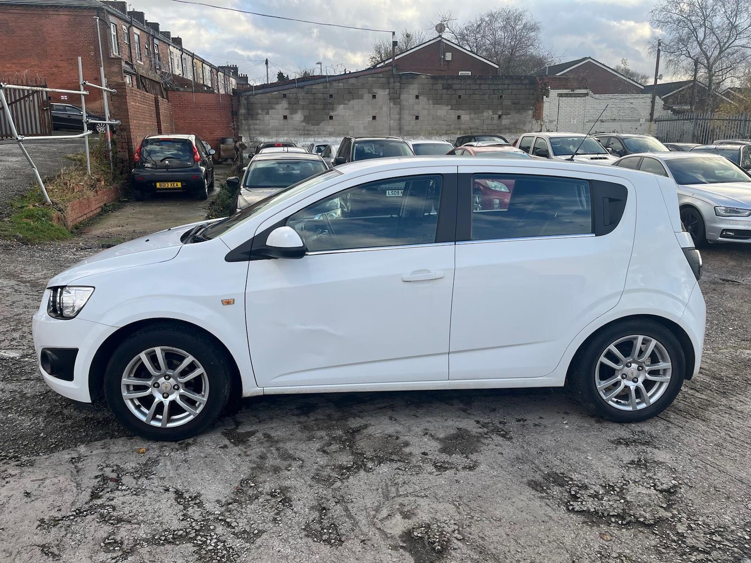 Used Chevrolet Aveo 2013 for sale - 76572831: Photo 8