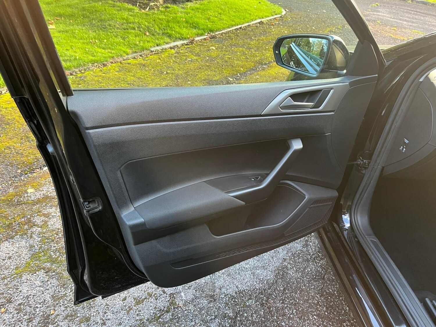 Used Volkswagen Polo 2018 for sale - 75928380: Photo 11