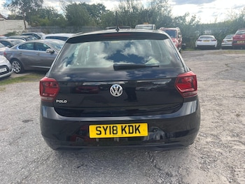 Used Volkswagen Polo 2018 for sale - 75928380: Photo