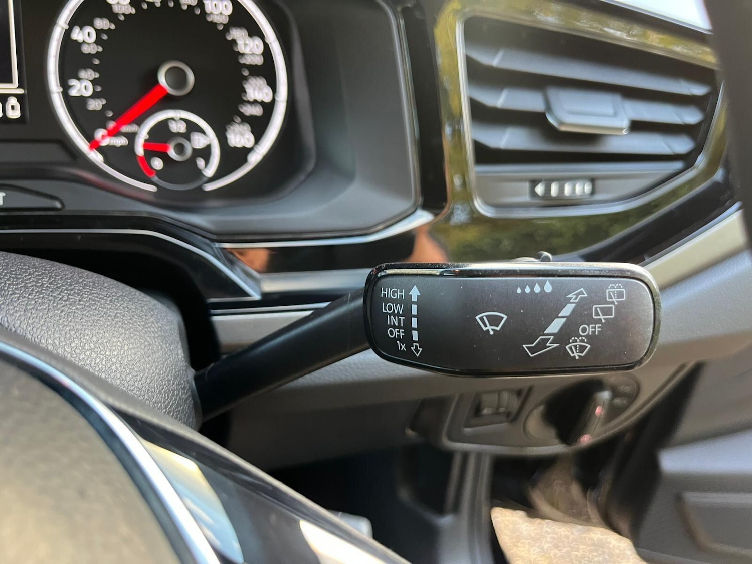 Used Volkswagen Polo 2018 for sale - 75928380: Photo 33