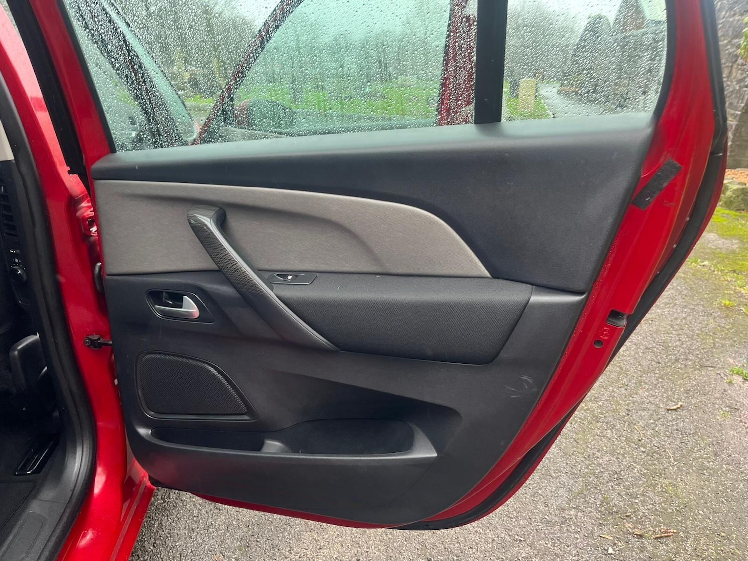 Used Citroen C4 Grand Picasso 2016 for sale - 77057350: Photo 28