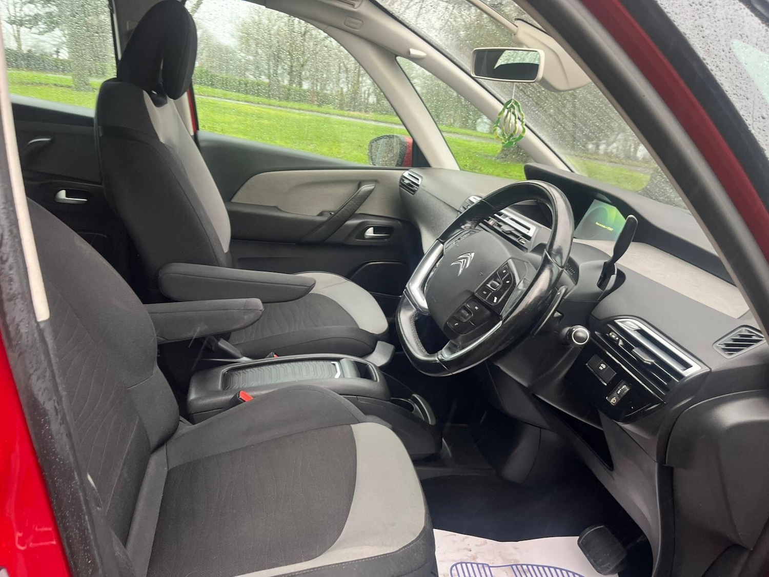 Used Citroen C4 Grand Picasso 2016 for sale - 77057350: Photo 30