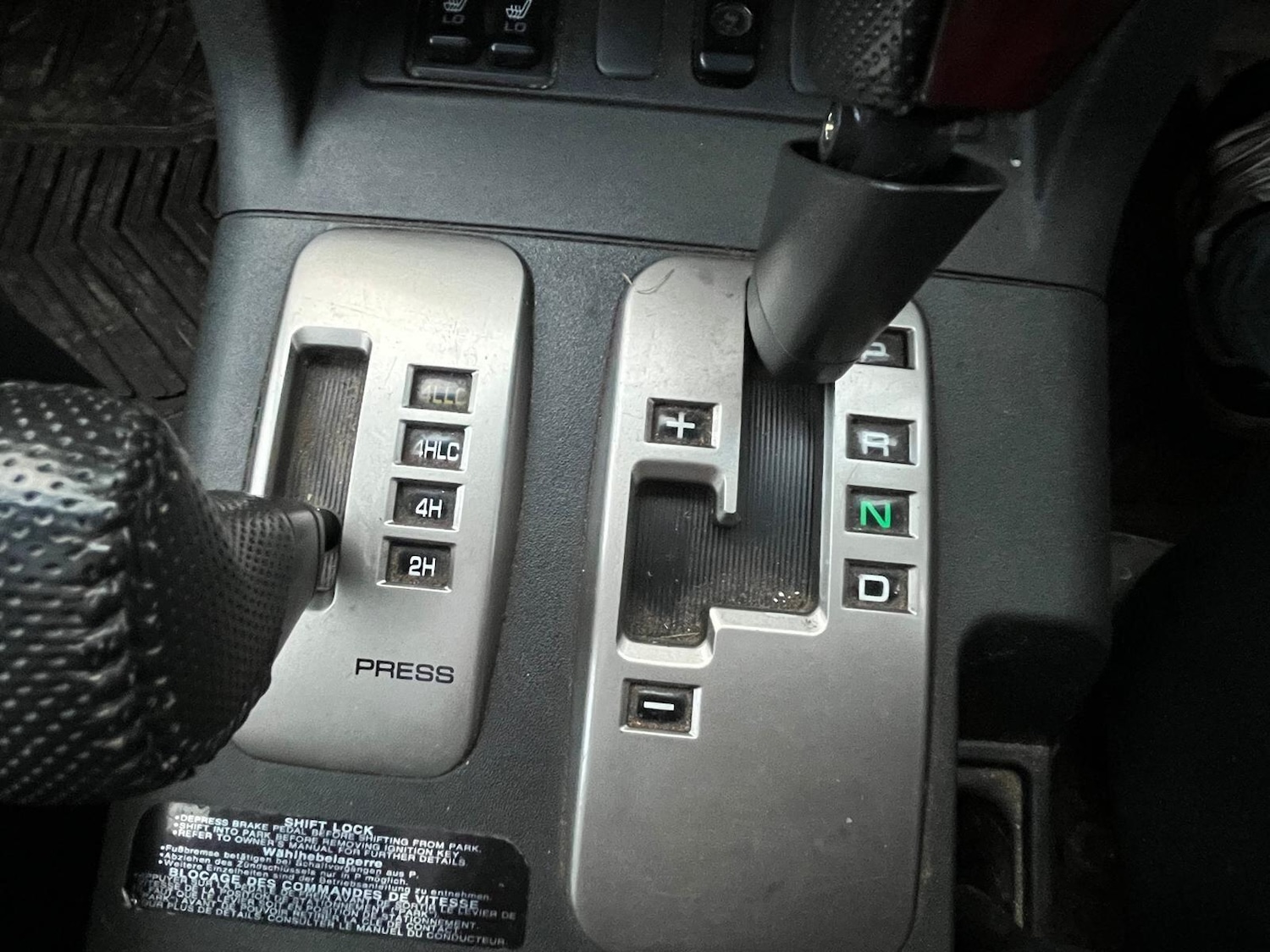 Used Mitsubishi Shogun 2006 for sale - 77081437: Photo 17