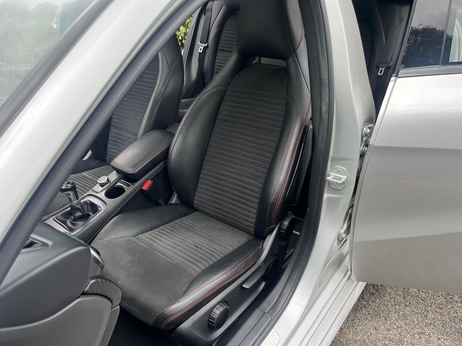 Used Mercedes-Benz A-Class 2014 for sale - 76094489: Photo 15