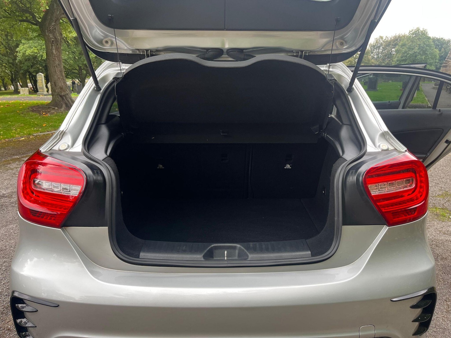 Used Mercedes-Benz A-Class 2014 for sale - 76094489: Photo 20