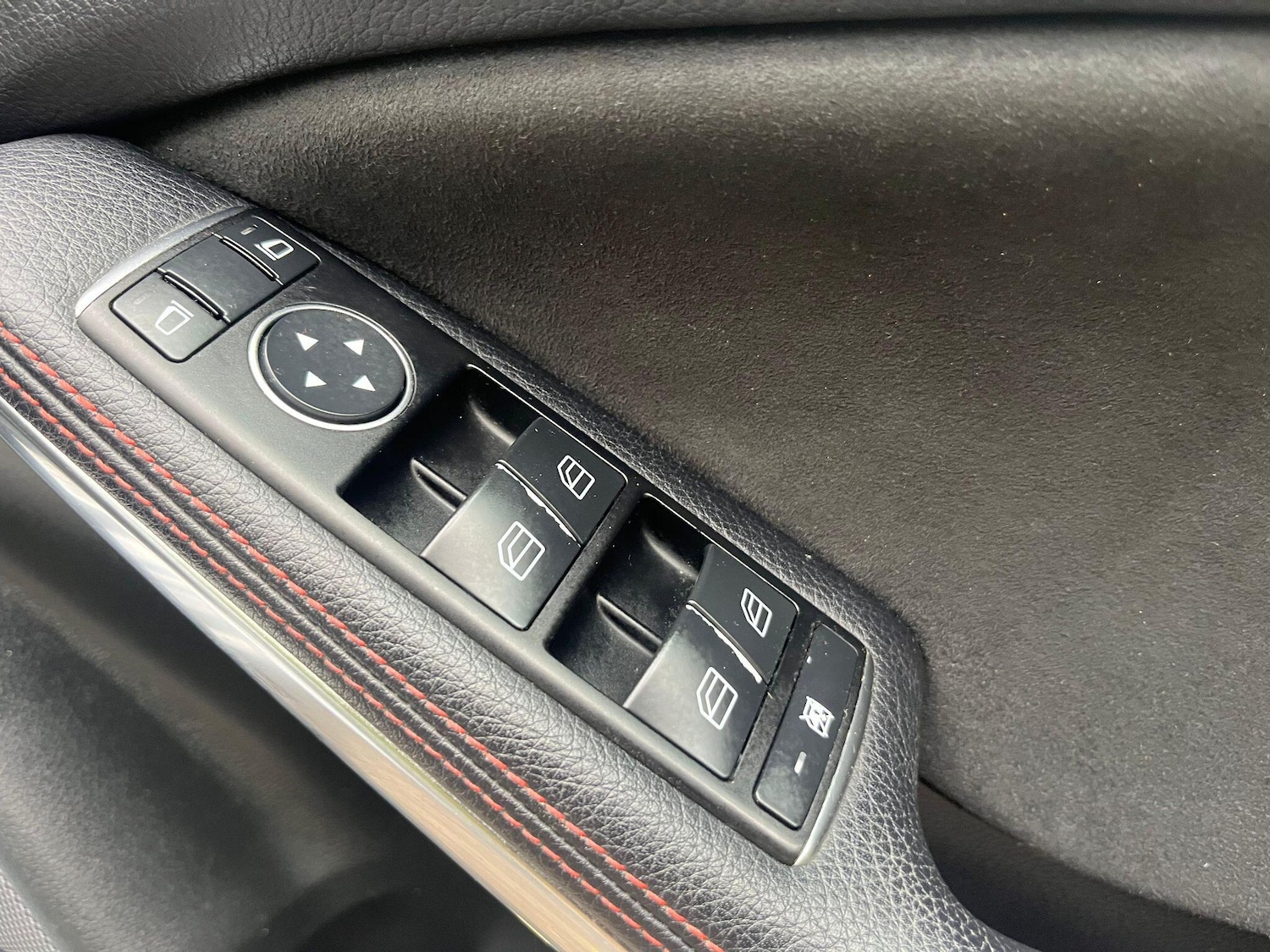 Used Mercedes-Benz A-Class 2014 for sale - 76094489: Photo 31