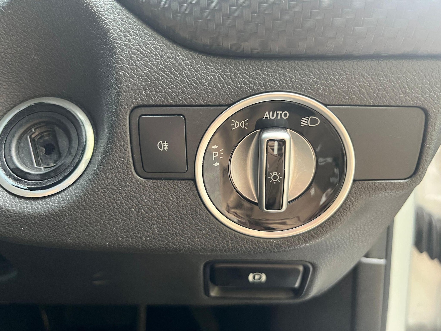 Used Mercedes-Benz A-Class 2014 for sale - 76094489: Photo 37