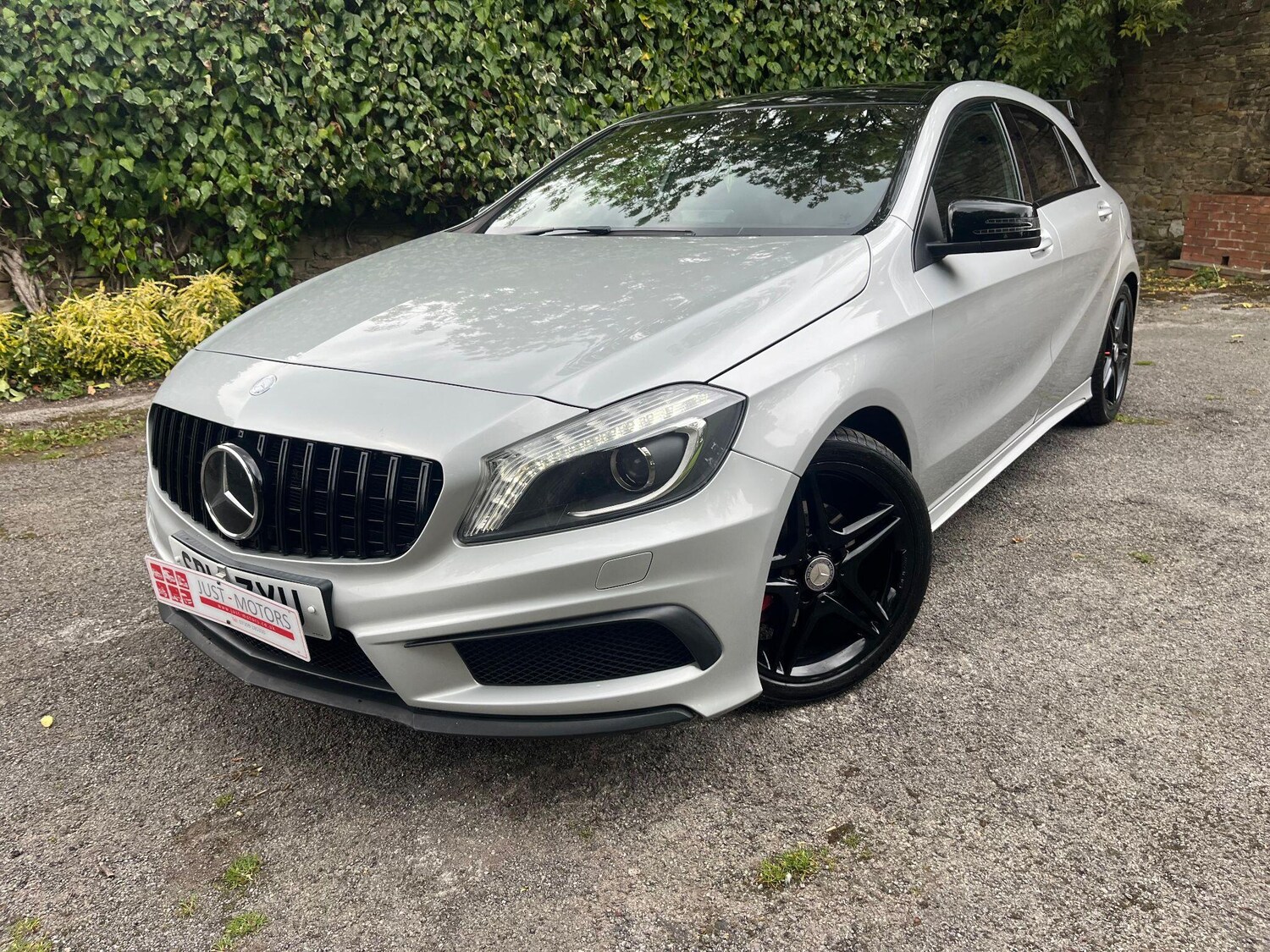 Used Mercedes-Benz A-Class 2014 for sale - 76094489: Photo 60