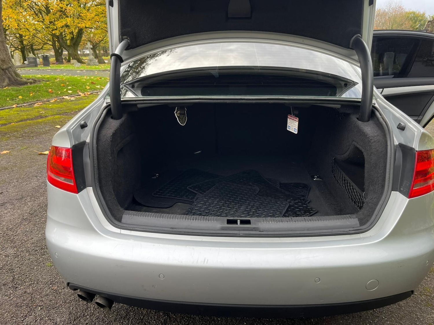 Used Audi A4 2011 for sale - 76432911: Photo 18