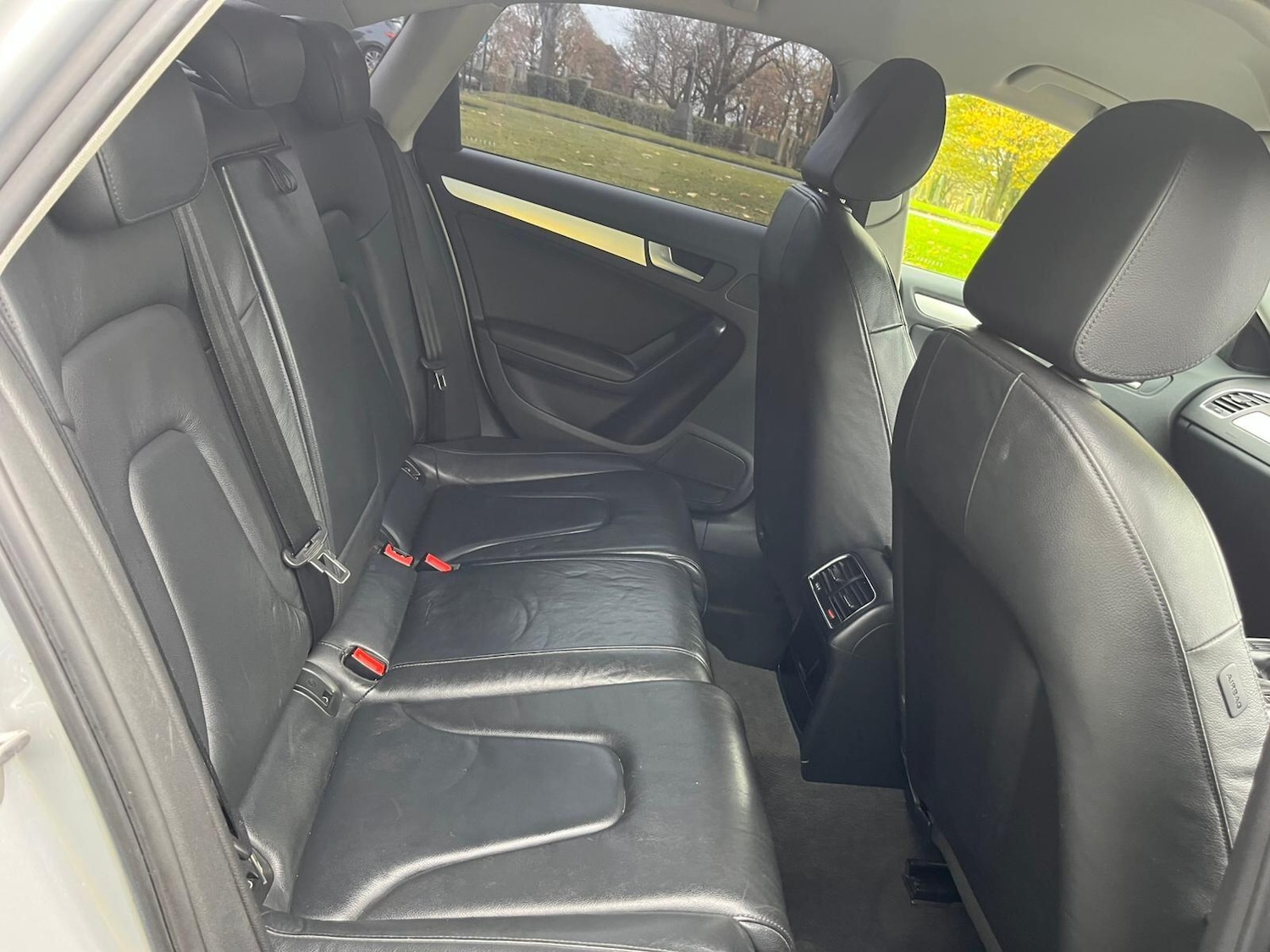 Used Audi A4 2011 for sale - 76432911: Photo 20