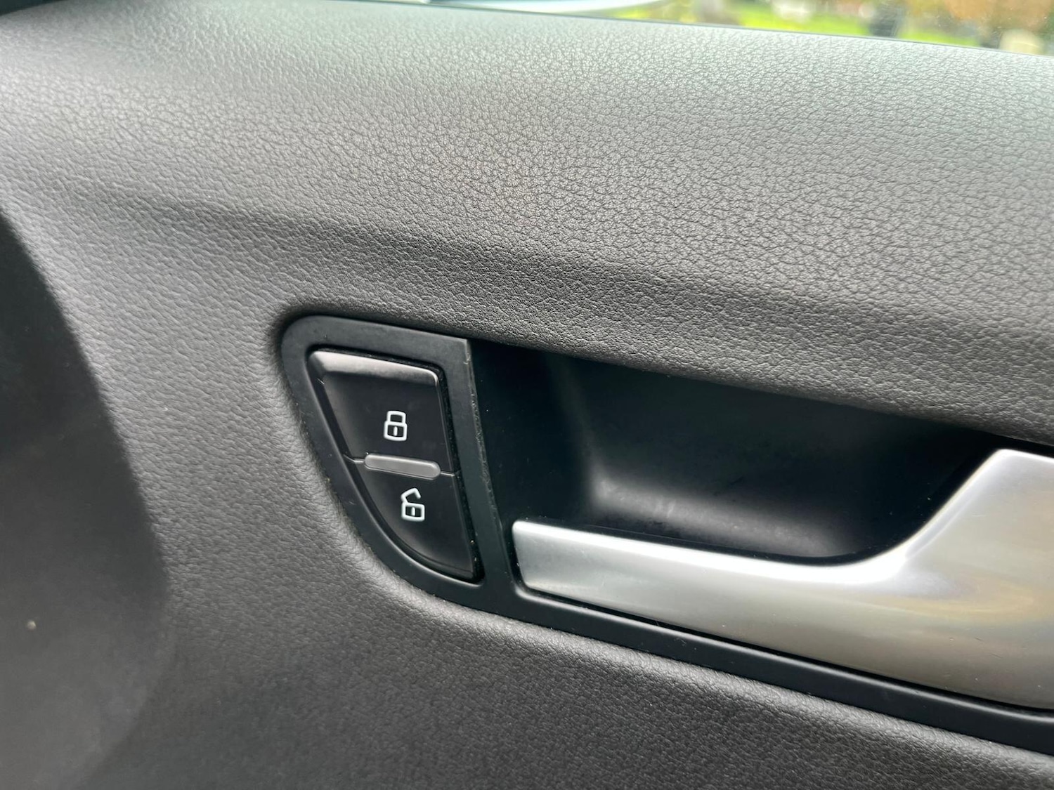 Used Audi A4 2011 for sale - 76432911: Photo 27