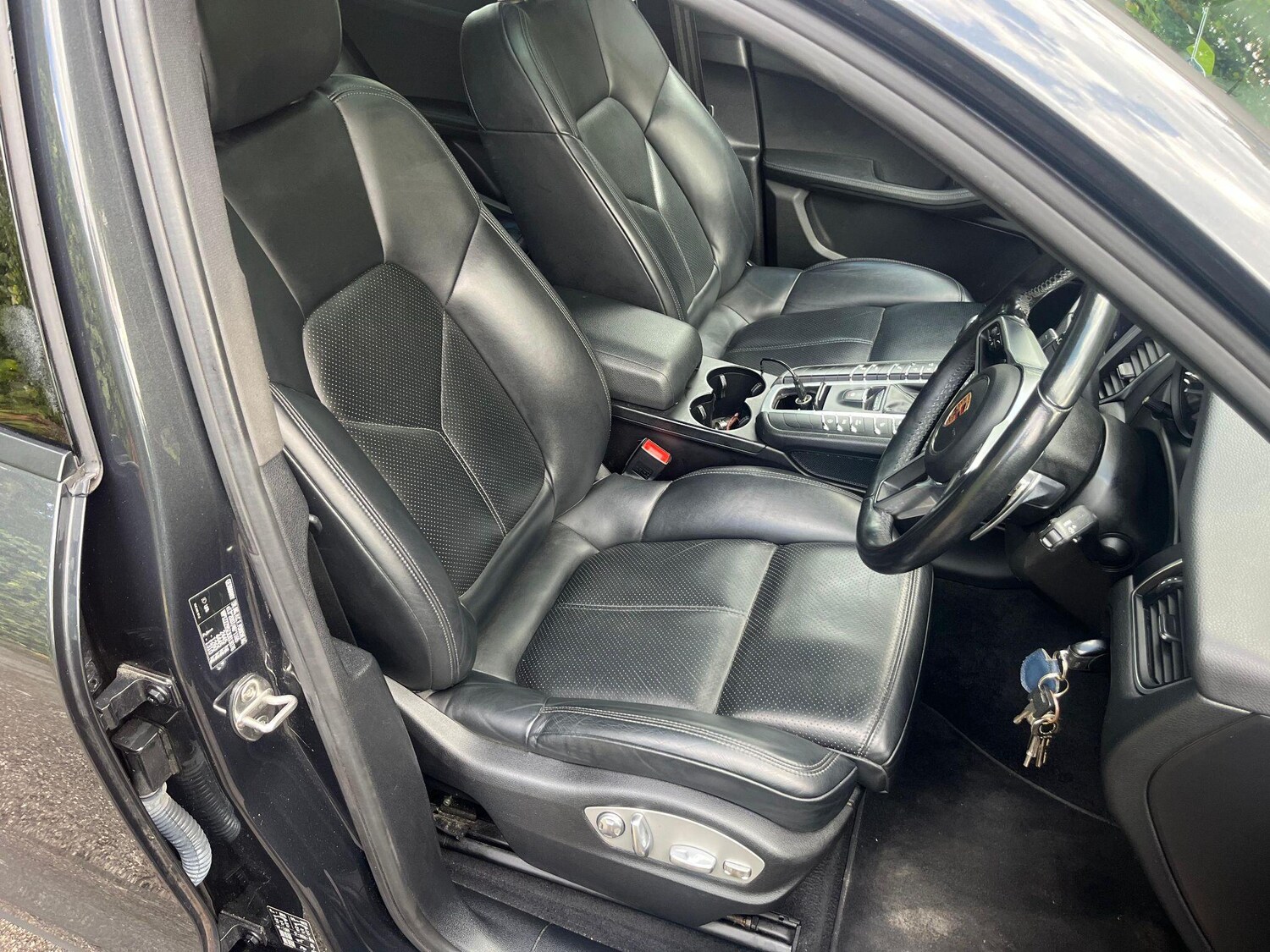 Vehicle 29