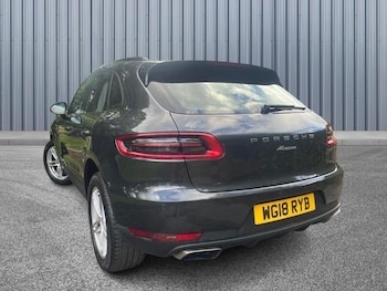 Used Porsche Macan 2018 for sale - 75949510: Photo