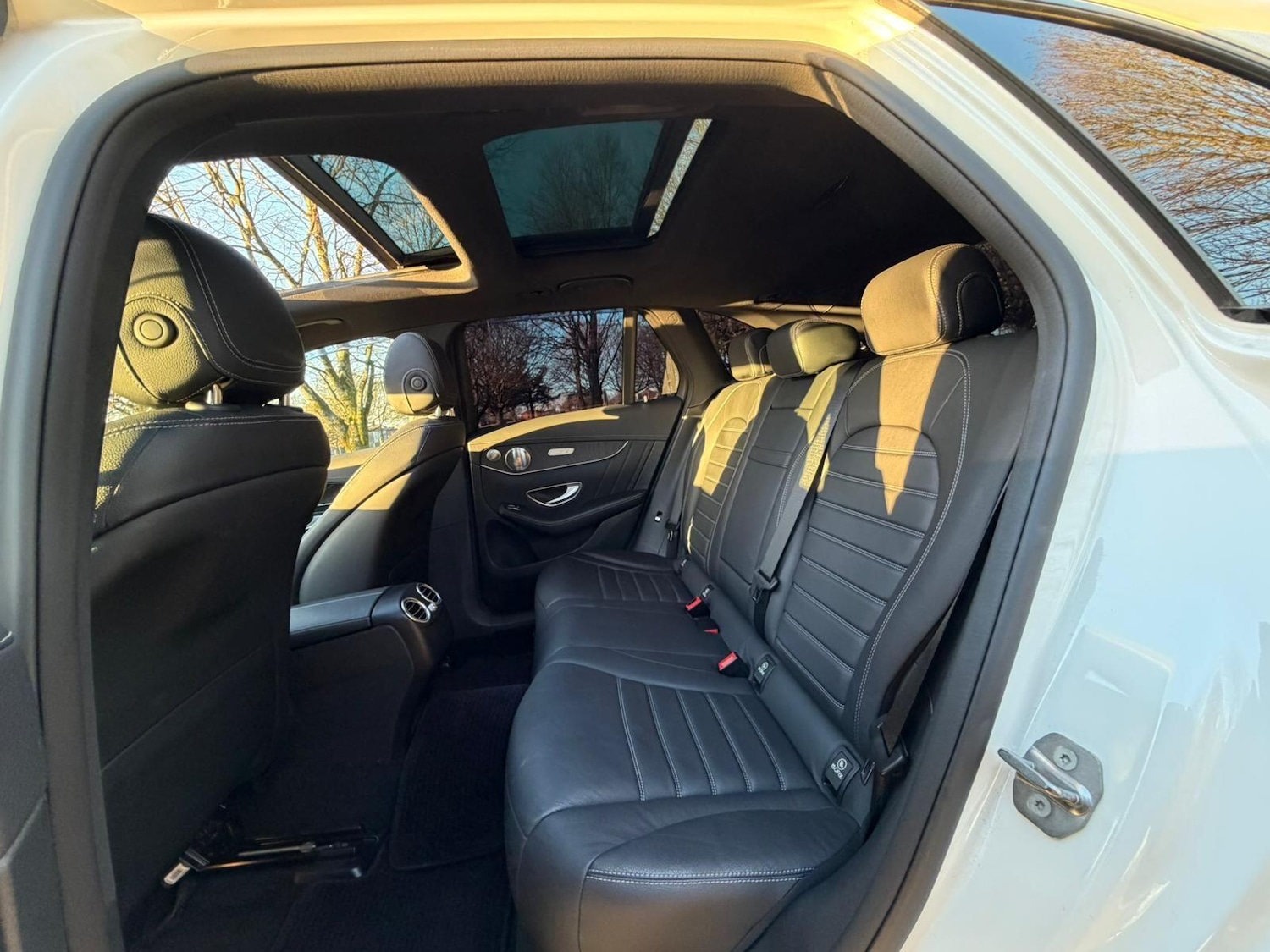 Used Mercedes-Benz GLC 2016 for sale - 77994368: Photo 12