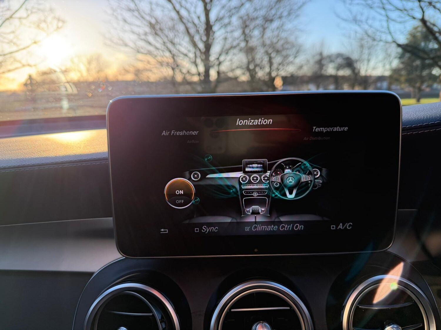 Used Mercedes-Benz GLC 2016 for sale - 77994368: Photo 47