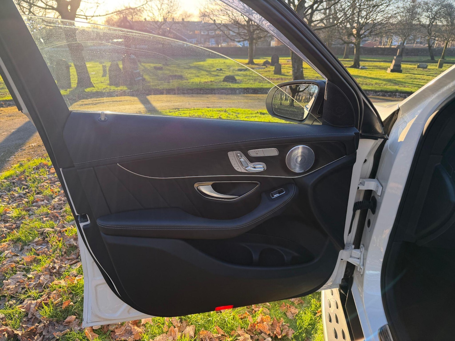 Used Mercedes-Benz GLC 2016 for sale - 77994368: Photo 7