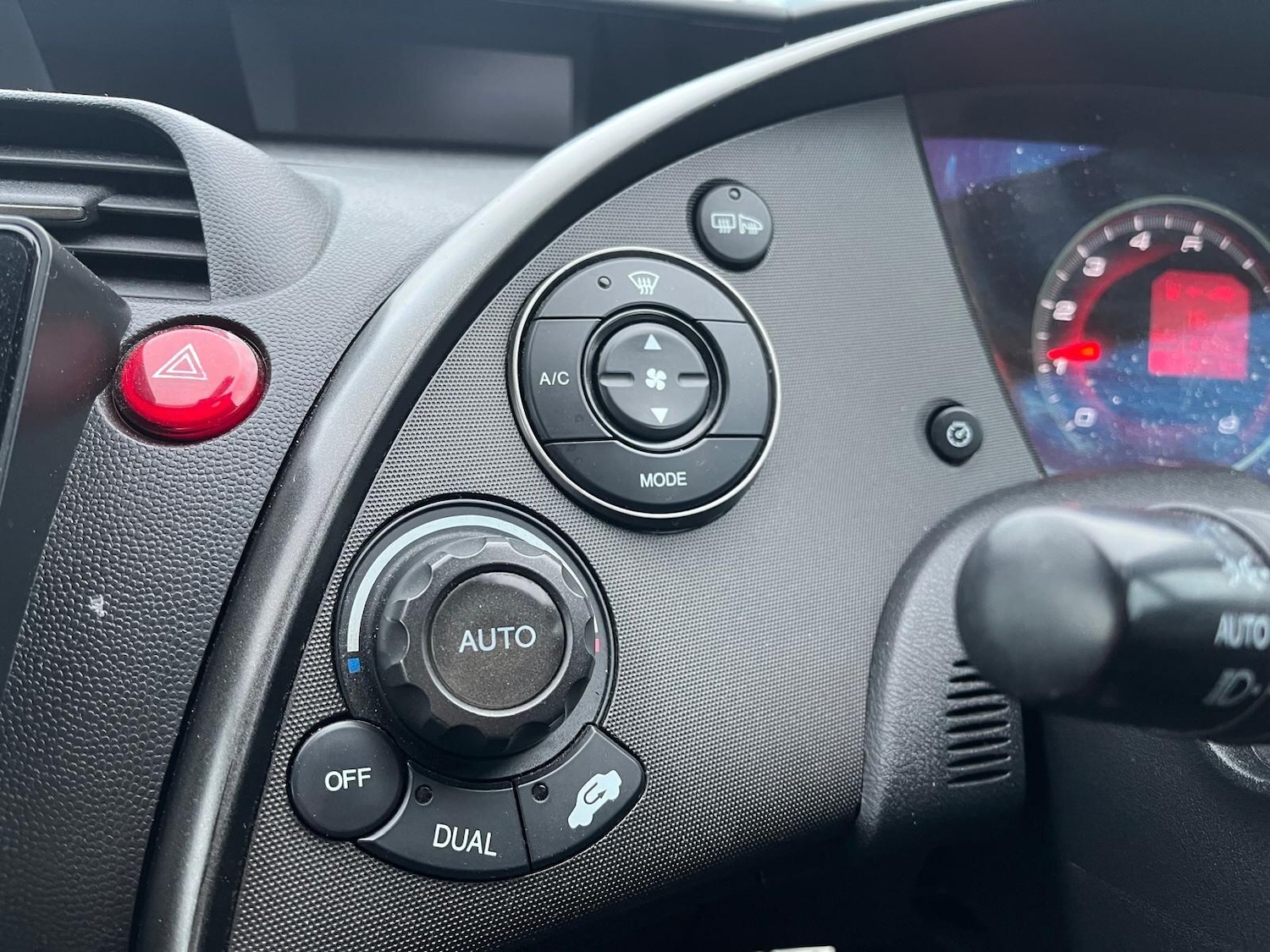 Used Honda Civic 2010 for sale - 77156033: Photo 13