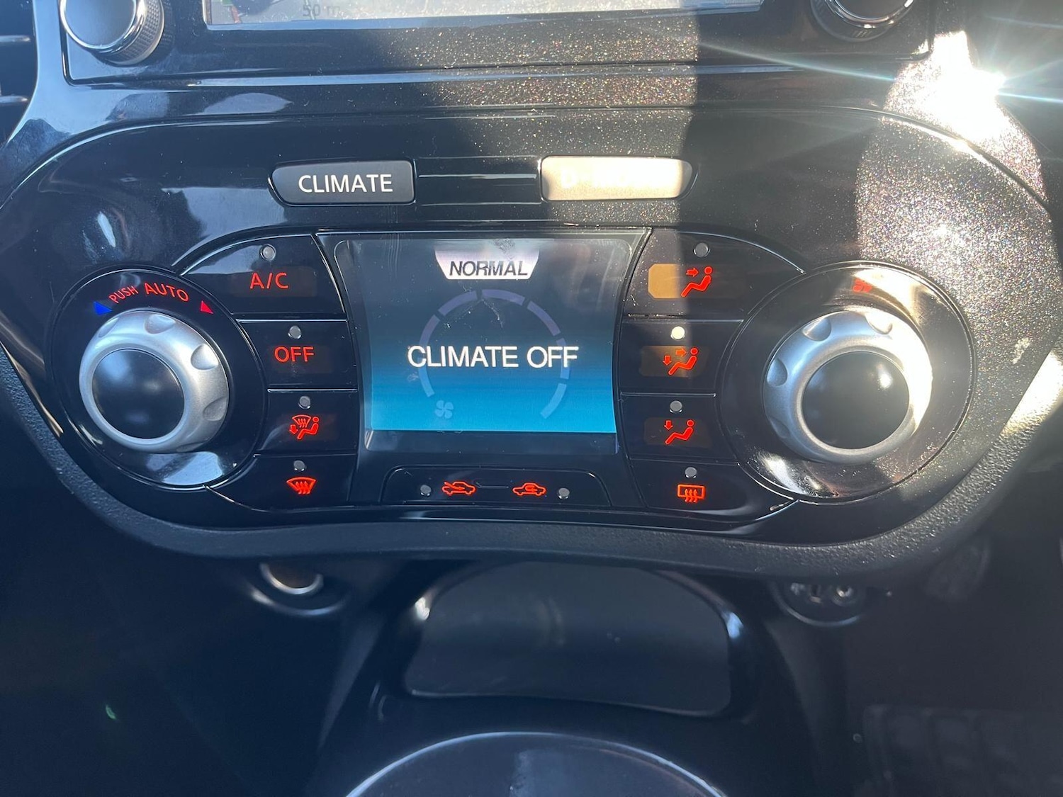 Used Nissan Juke 2018 for sale - 77229801: Photo 18