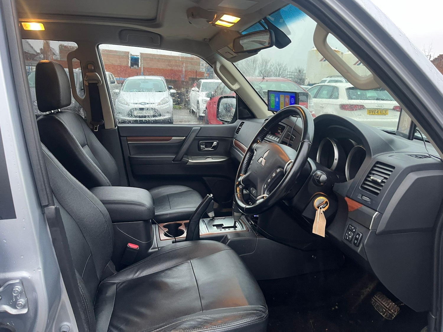 Used Mitsubishi Shogun 2013 for sale - 77191289: Photo 13