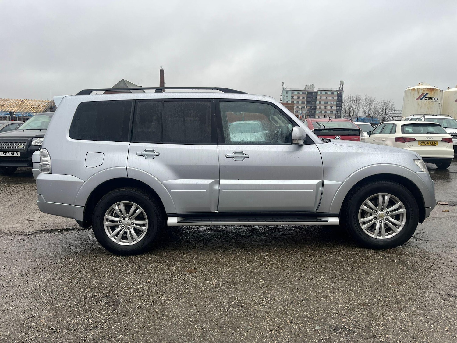 Used Mitsubishi Shogun 2013 for sale - 77191289: Photo 7