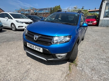 Used Dacia Sandero Stepway 2015 for sale - 79247913: Photo