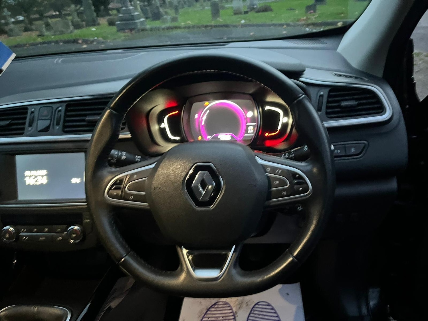 Used Renault Kadjar 2015 for sale - 76990894: Photo 28