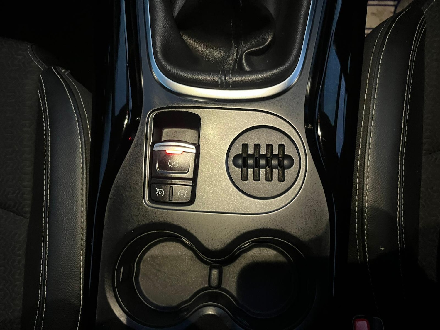 Used Renault Kadjar 2015 for sale - 76990894: Photo 45