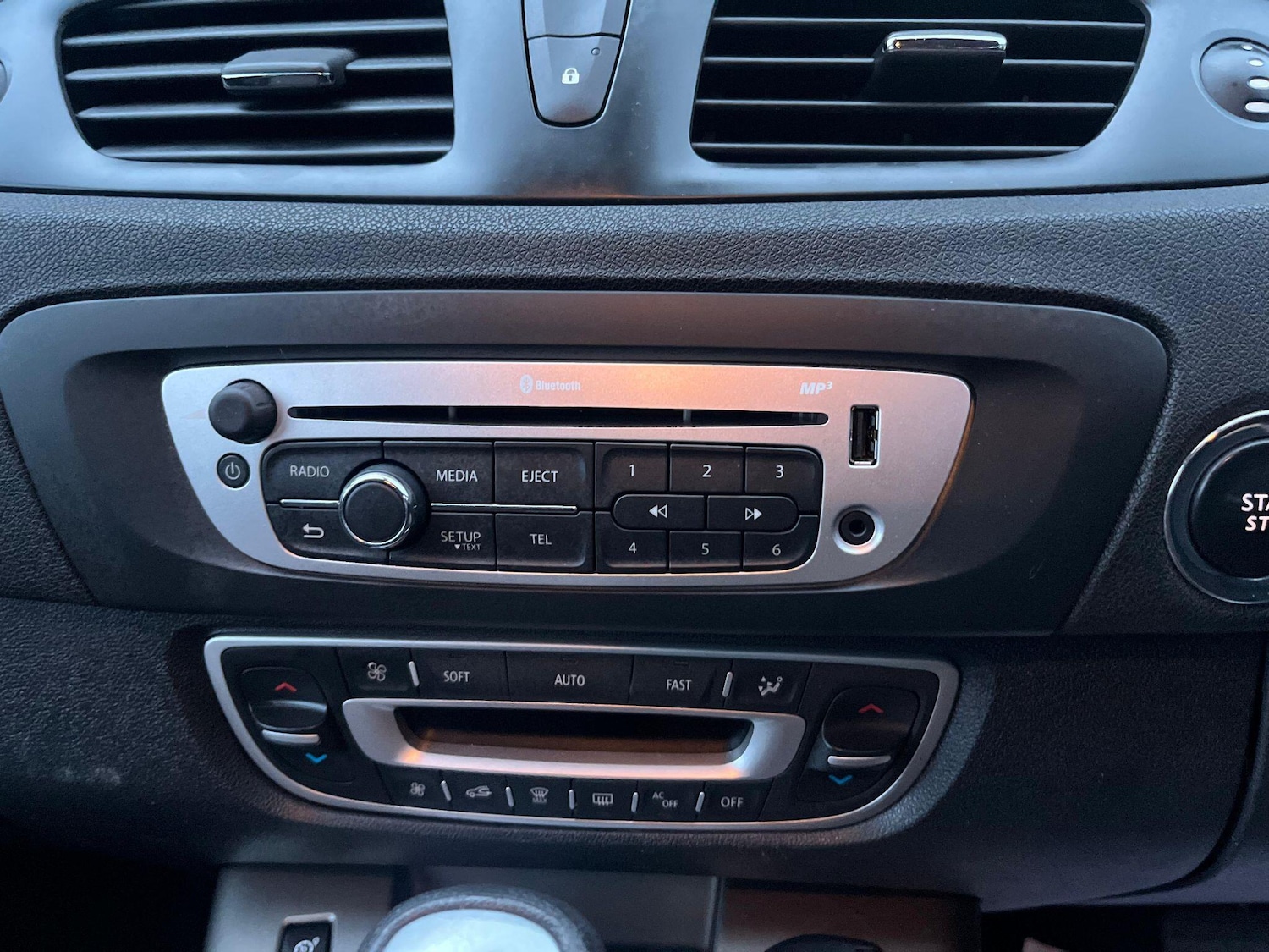 Used Renault Scenic Xmod 2014 for sale - 77424567: Photo 35