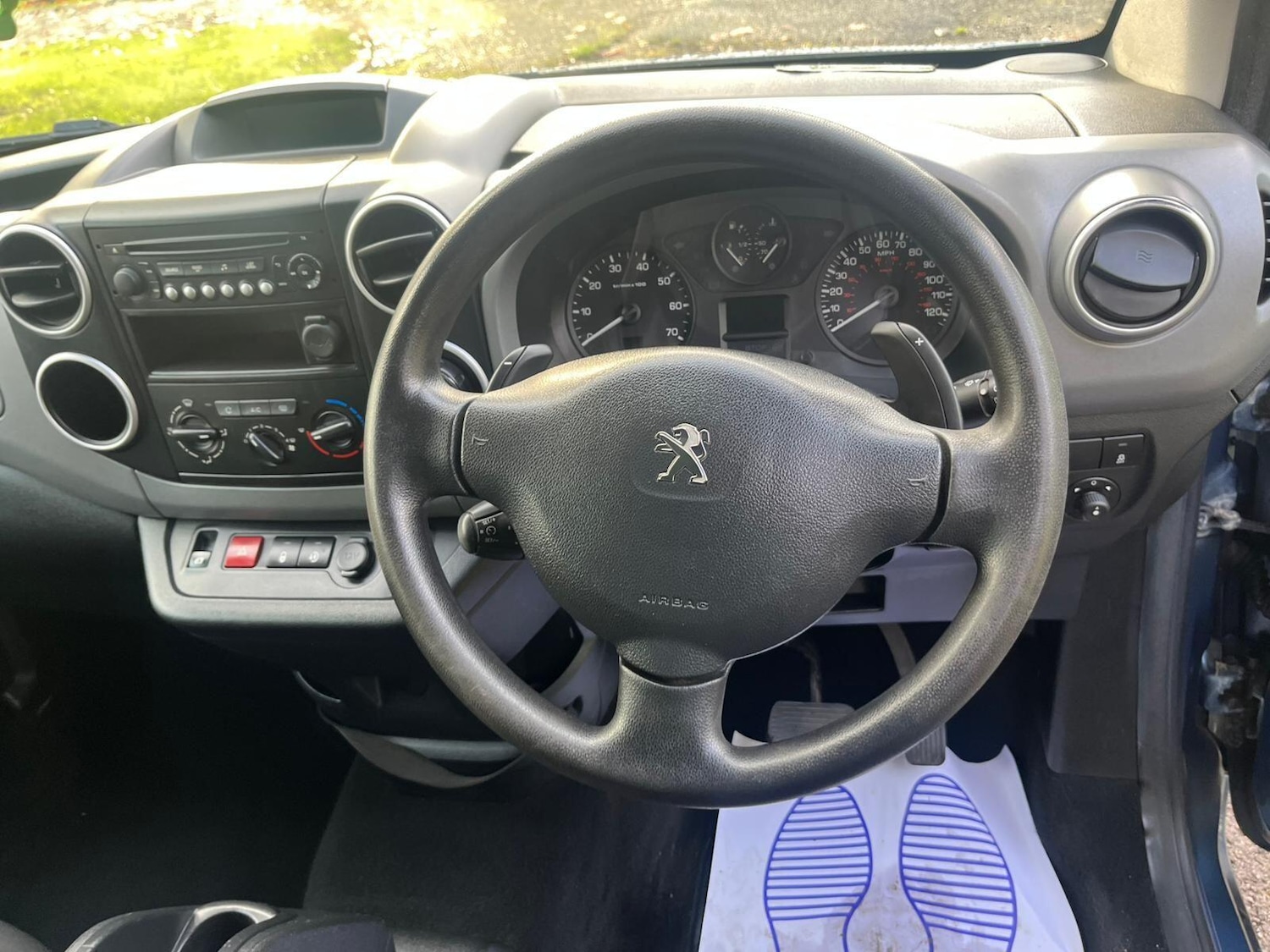 Used Peugeot Partner Tepee 2017 for sale - 76522053: Photo 22