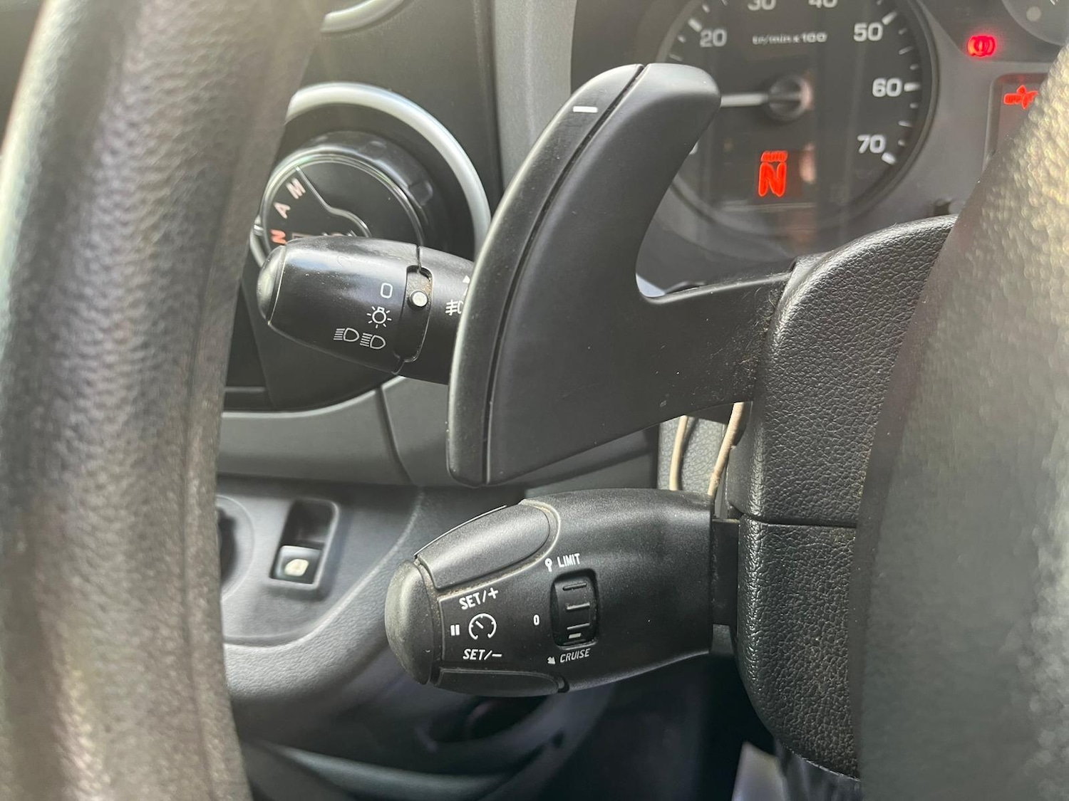 Used Peugeot Partner Tepee 2017 for sale - 76522053: Photo 23