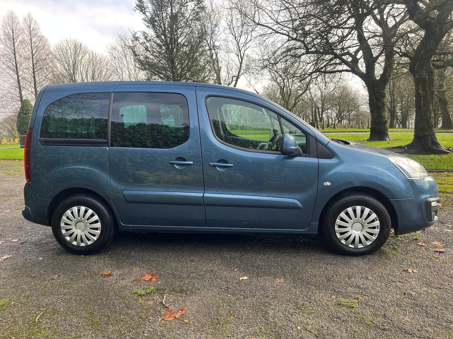 Used Peugeot Partner Tepee 2017 for sale - 76522053: Photo 61