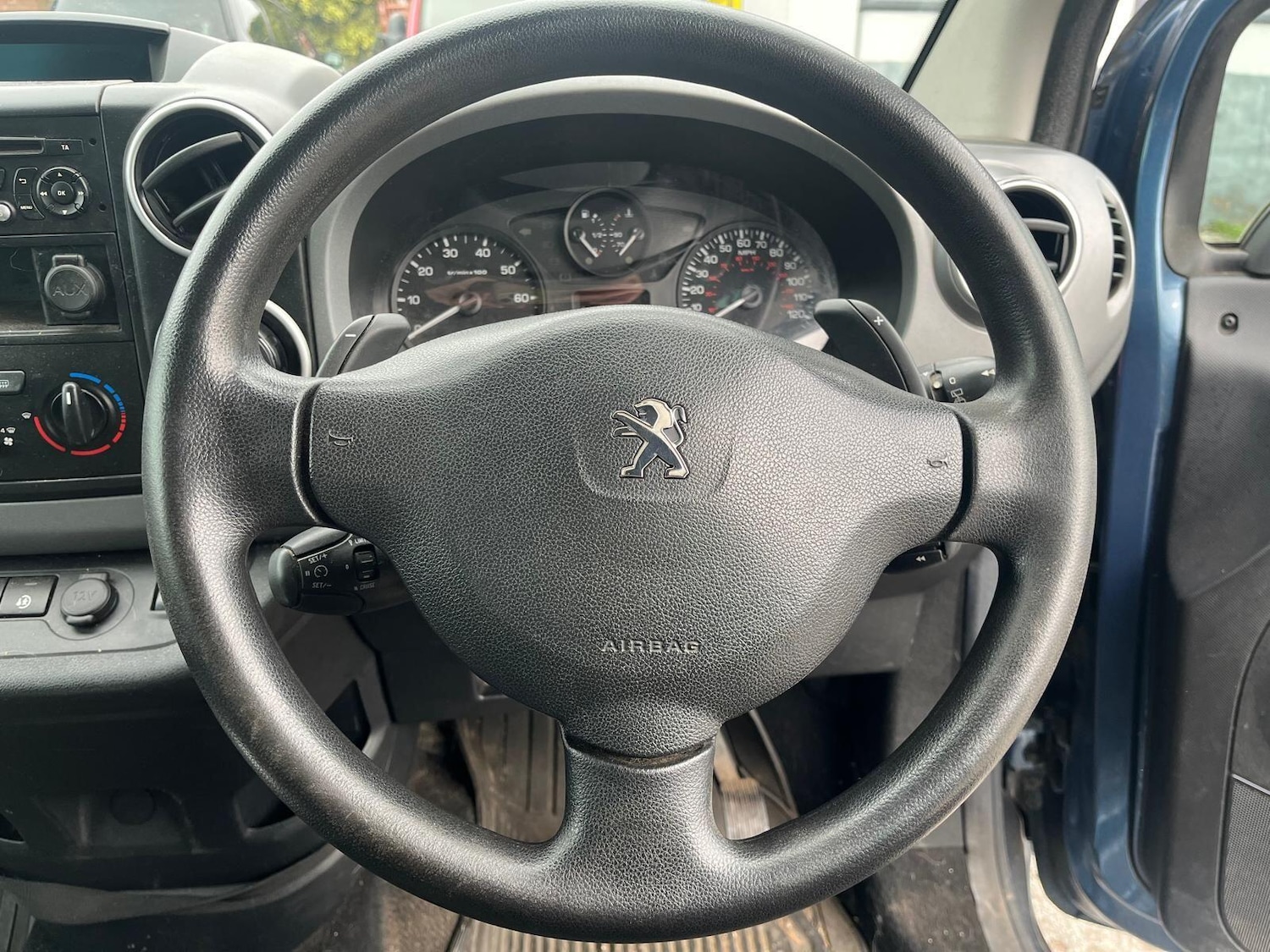 Used Peugeot Partner Tepee 2017 for sale - 76522053: Photo 7