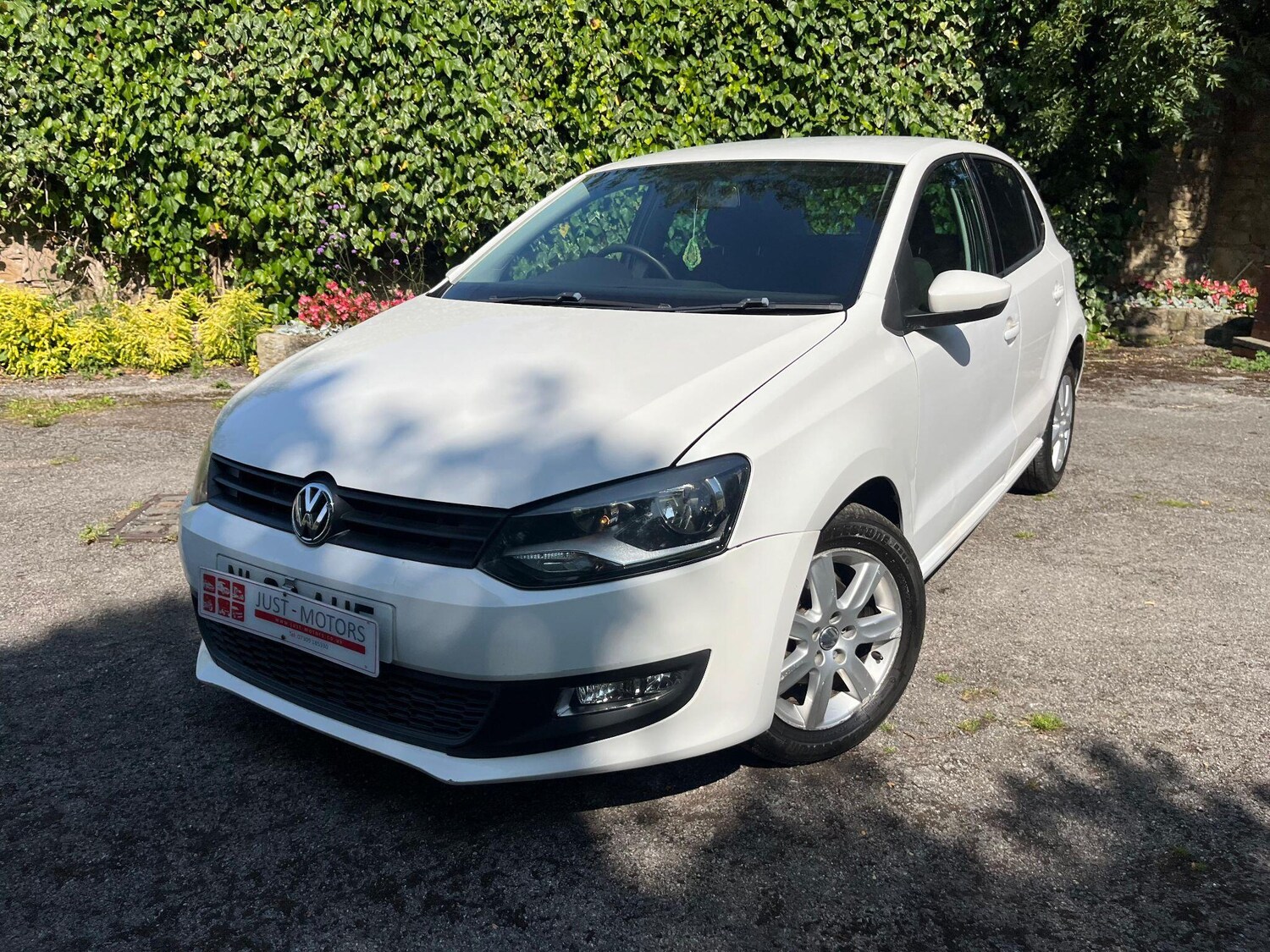 Vehicle 49