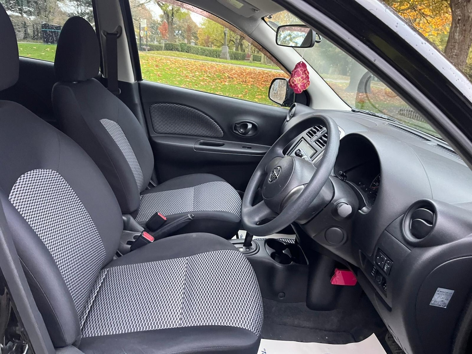 Used Nissan Micra 2013 for sale - 76315094: Photo 23