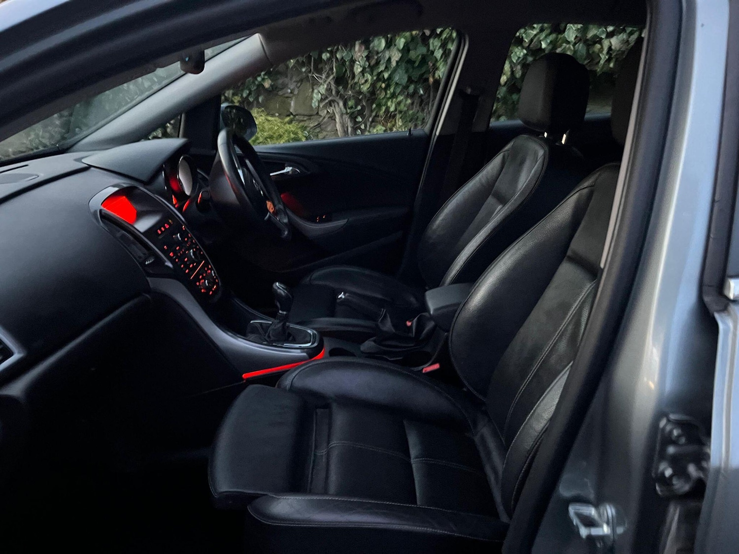 Used Vauxhall Astra for sale - 77537143: Photo 12