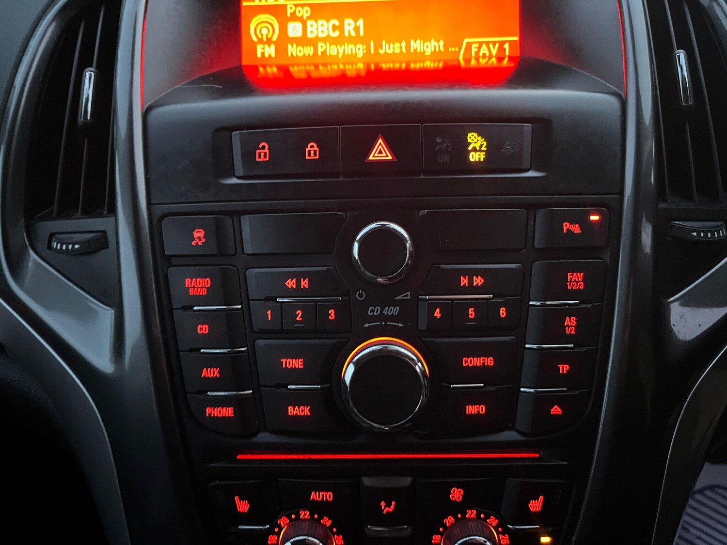 Used Vauxhall Astra for sale - 77537143: Photo 36