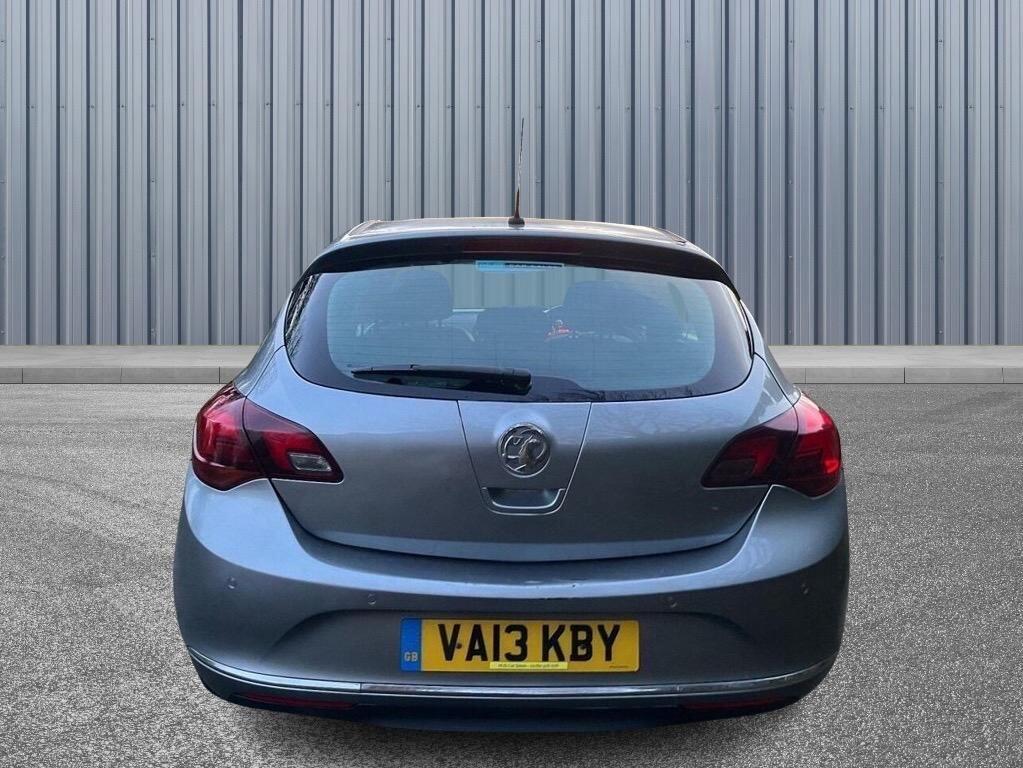 Used Vauxhall Astra for sale - 77537143: Photo 5