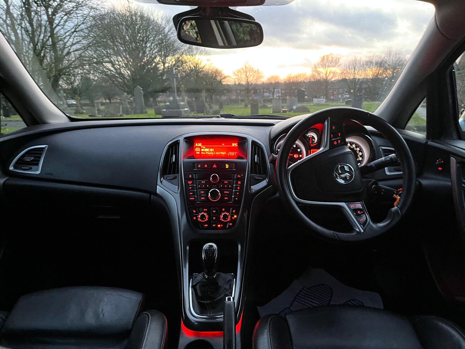 Used Vauxhall Astra for sale - 77537143: Photo 9