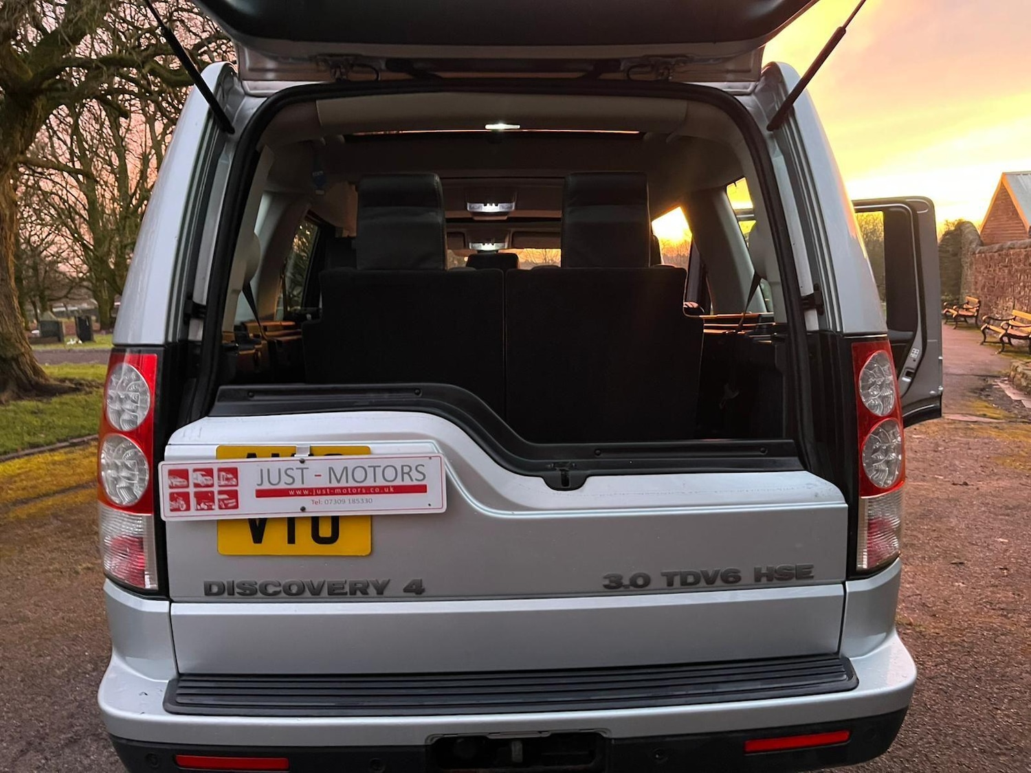 Used Land Rover Discovery 2010 for sale - 77737940: Photo 23