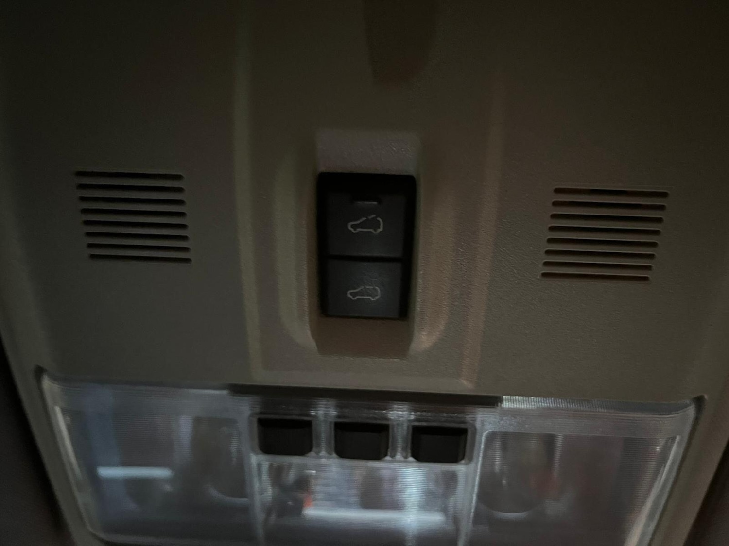 Used Land Rover Discovery 2010 for sale - 77737940: Photo 47