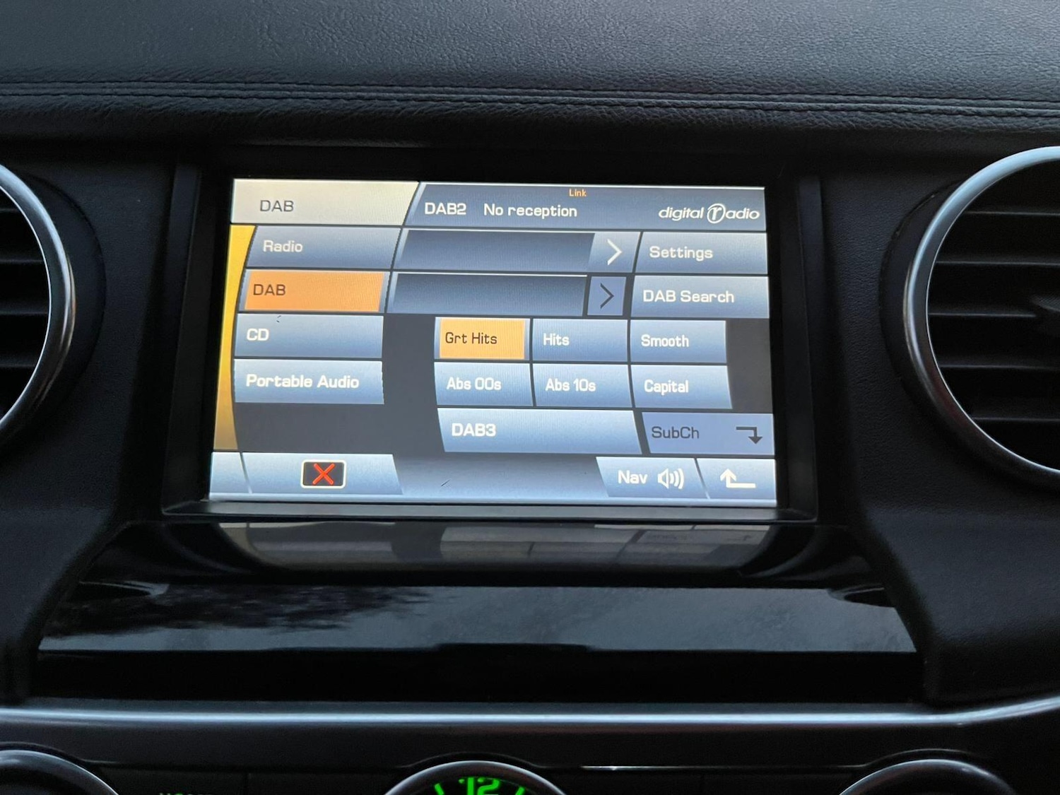 Used Land Rover Discovery 2010 for sale - 77737940: Photo 48