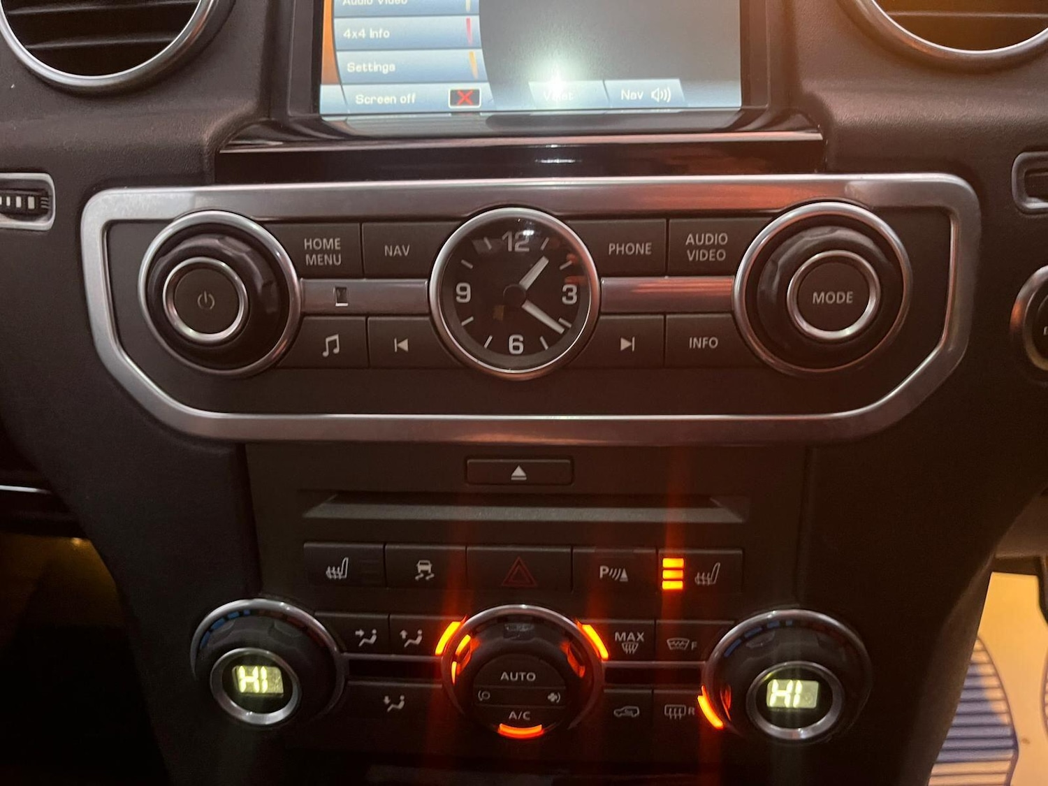 Used Land Rover Discovery 2010 for sale - 77737940: Photo 54