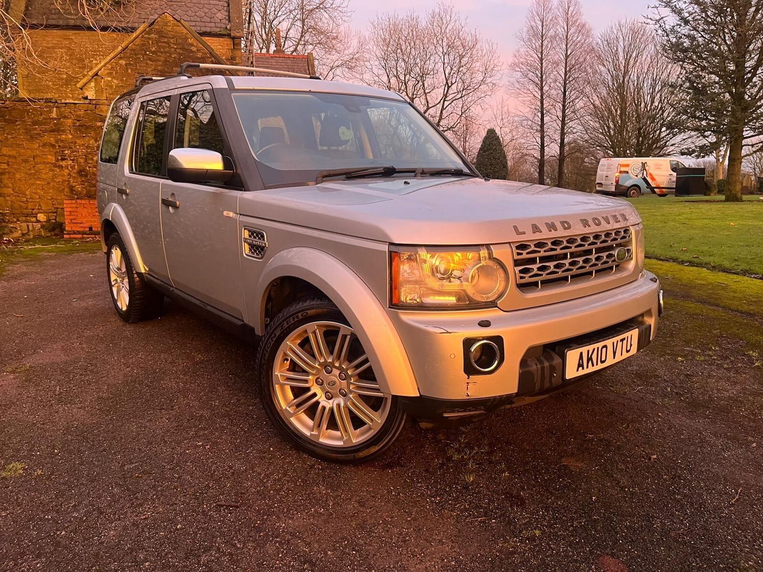 Used Land Rover Discovery 2010 for sale - 77737940: Photo 60