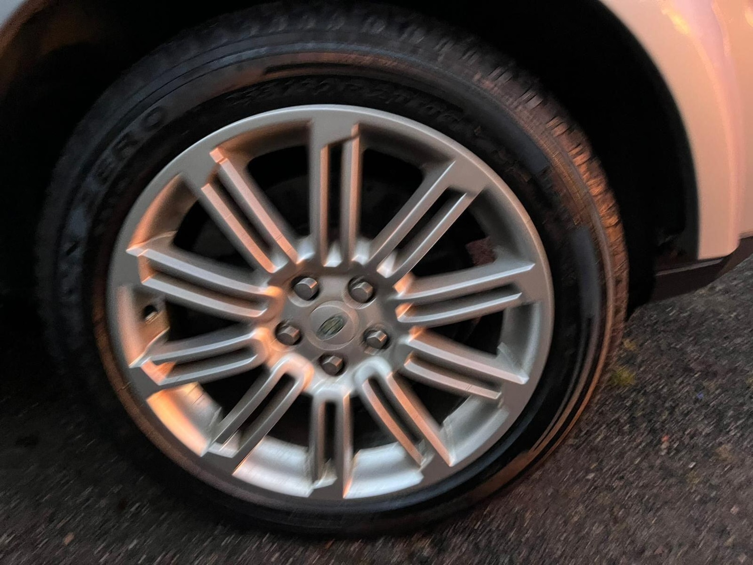 Used Land Rover Discovery 2010 for sale - 77737940: Photo 92