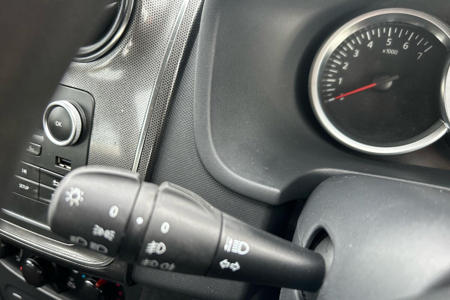 Used Dacia Sandero Stepway 2019 for sale - 76979014: Photo 18