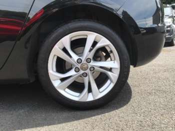 Used Vauxhall Astra 2017 for sale - 75177647: Photo
