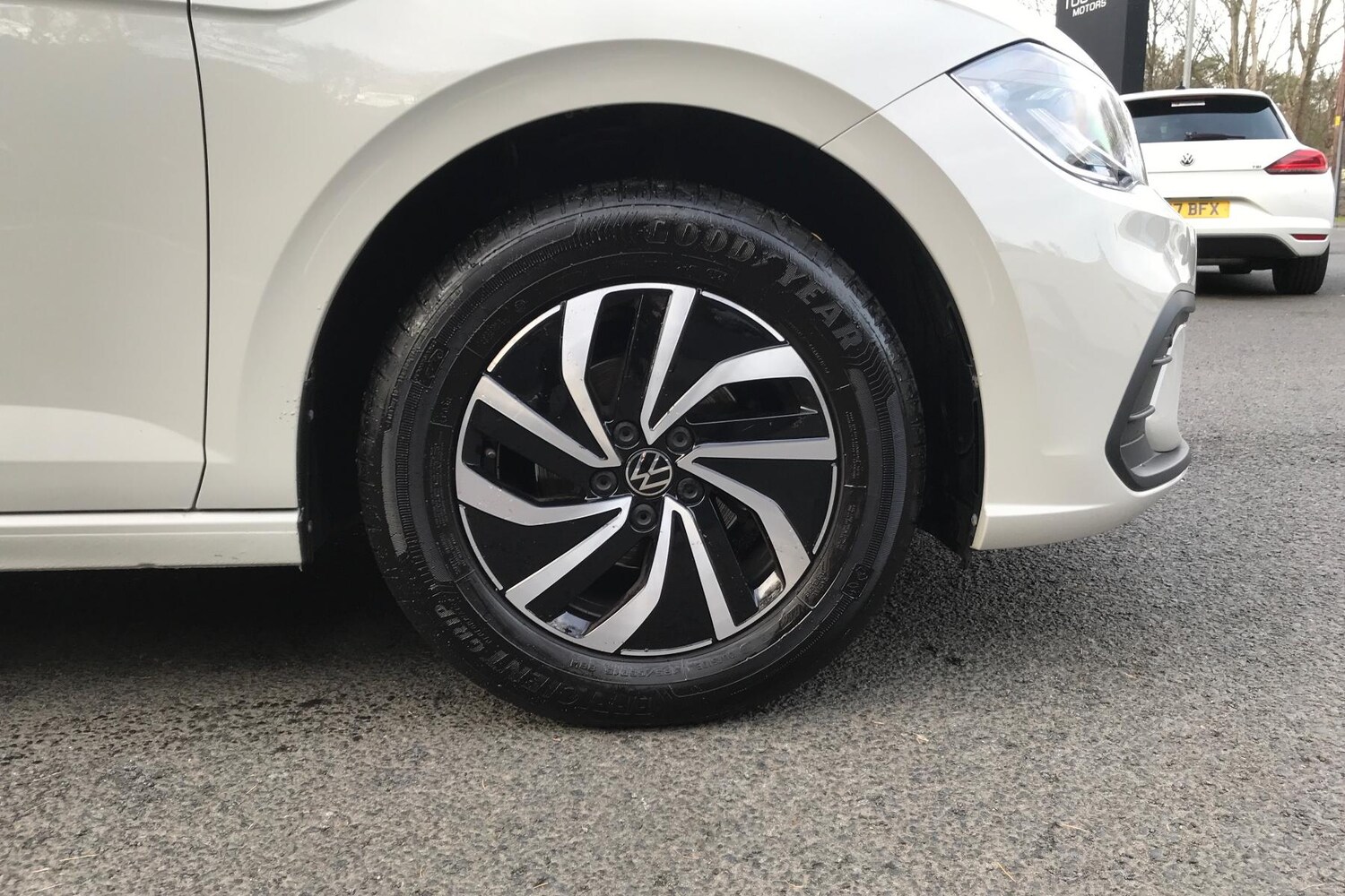 Used Volkswagen Polo 2024 for sale - 76718571: Photo 3